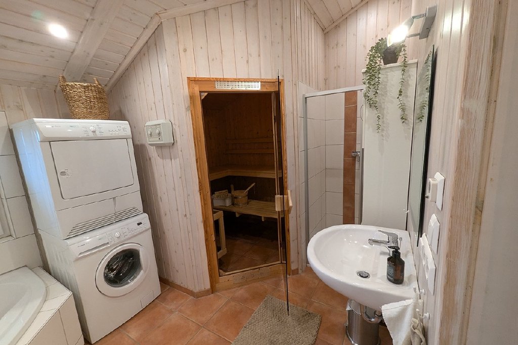 Separate Dusche